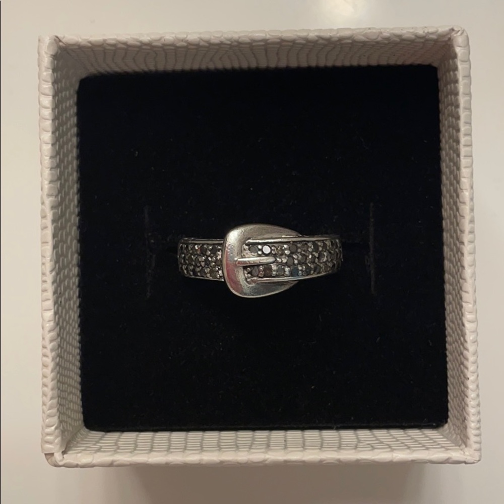 Black diamond ring